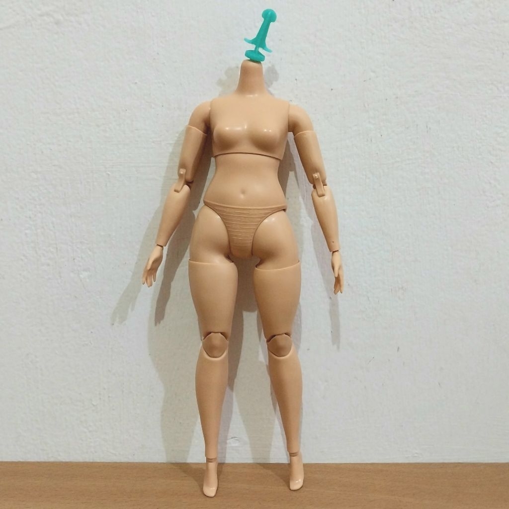 Body Barbie MTM Curvy Made To move Mattel Official Boneka Second Preloved Jadul Collector