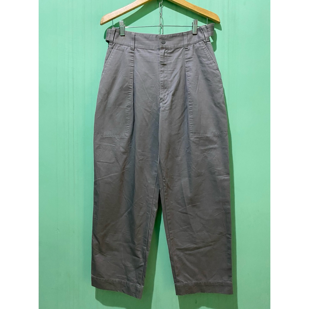 celana uniqlo U fatigue