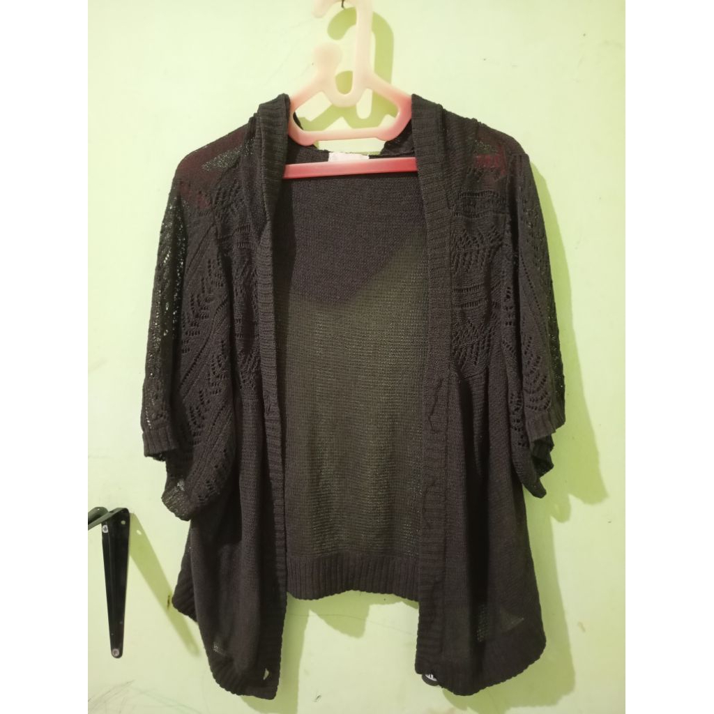 Outer hoodie rajut warna coklat preloved