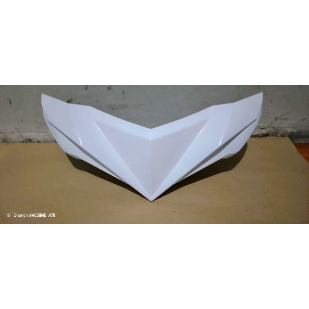 PROMO Batok depan yamaha mio m3 dan mio Z .Warna putih mirip original