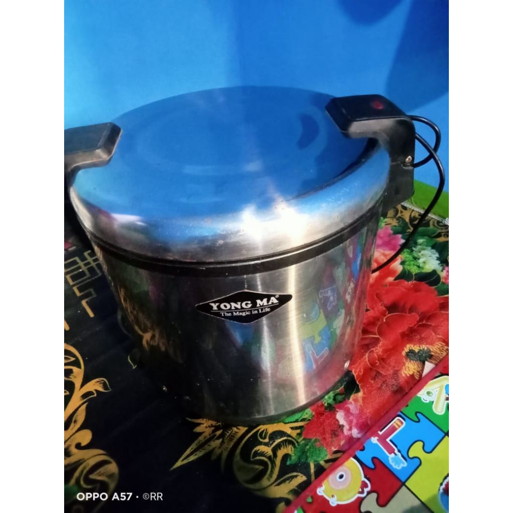 pemanas nasi Yong ma