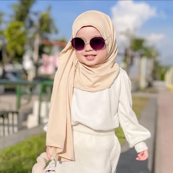 Hijab Pashmina Anak Instan Kancing Tanggung Usia 2-4 Tahun Bahan Jersey