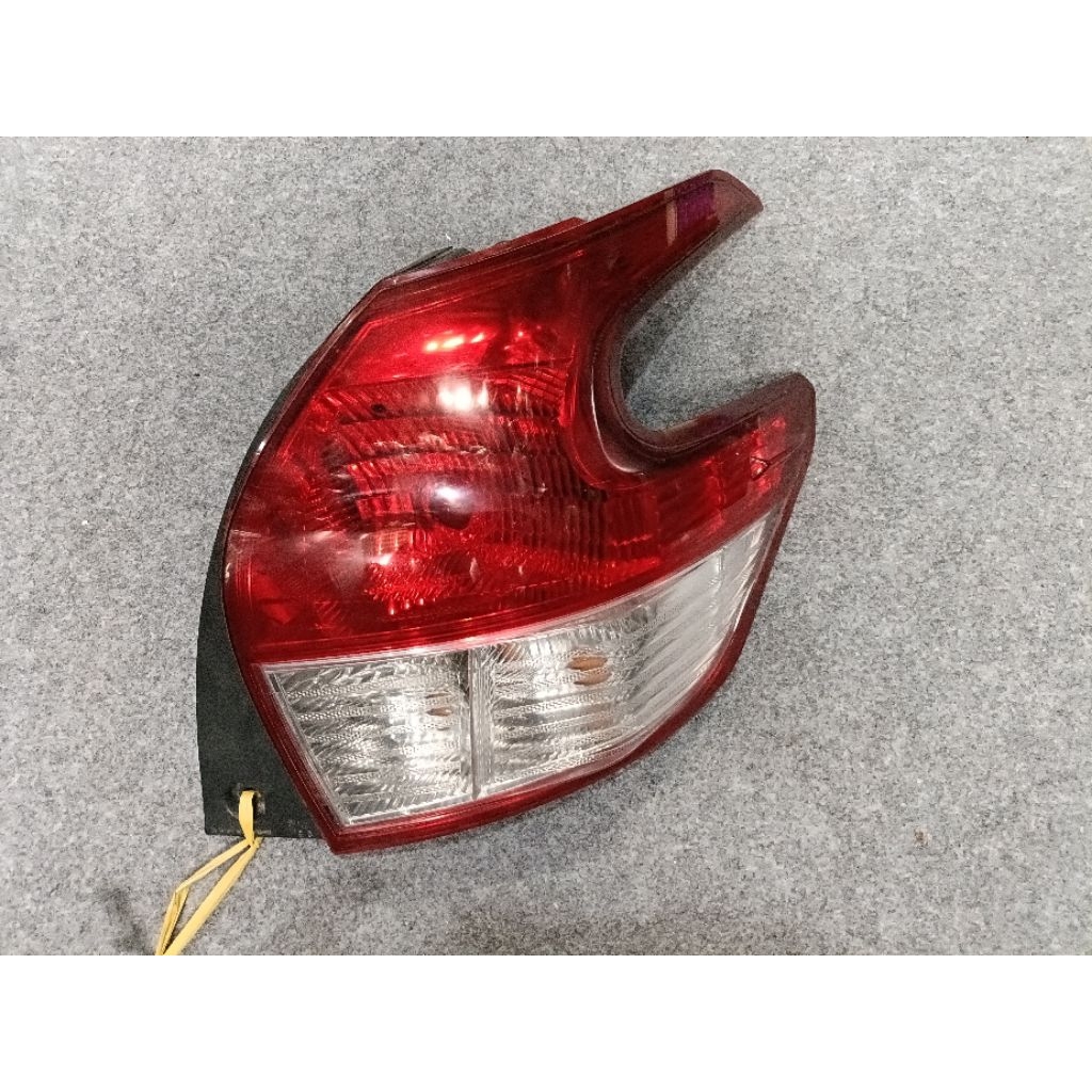 stop lamp kanan yaris lele 2016