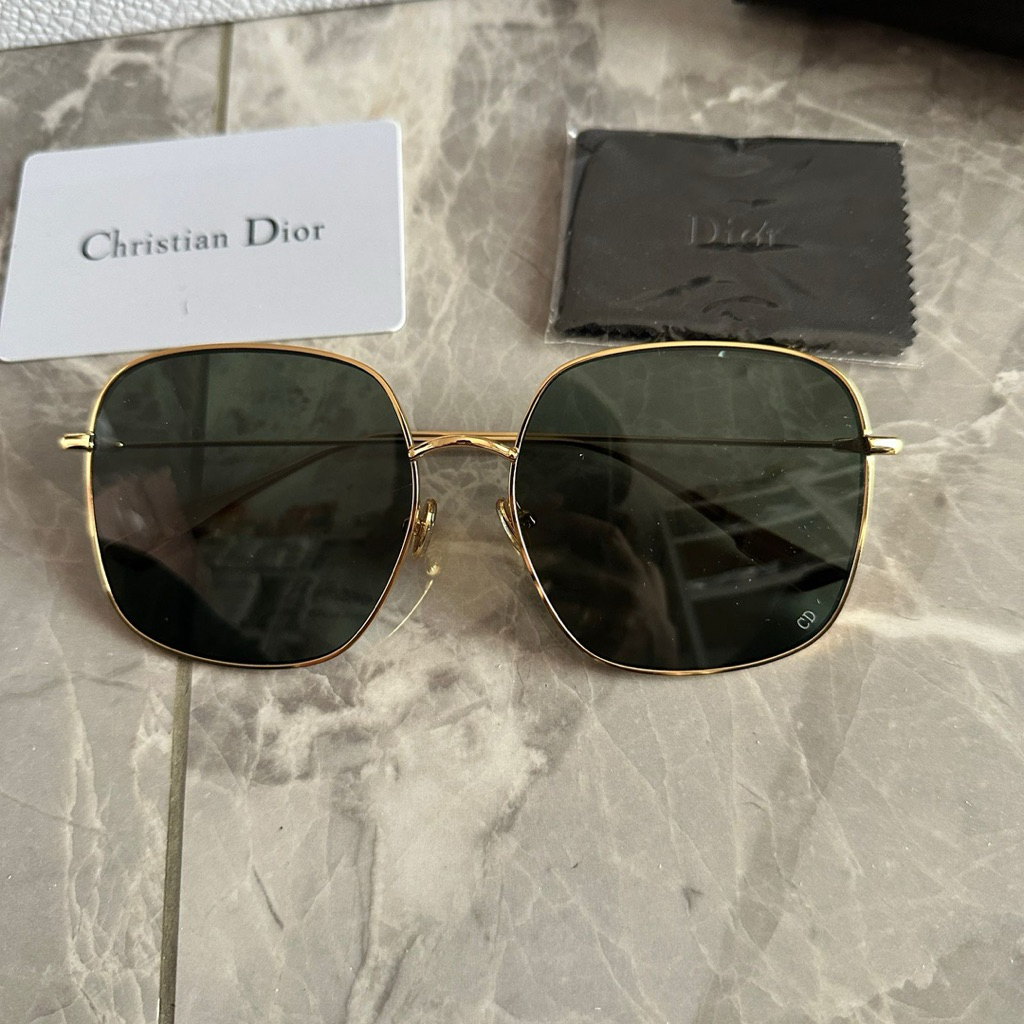 metal gold frame dark green lens sunglasses