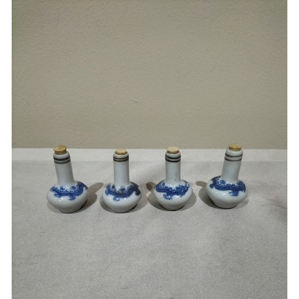1 Set Hiasan Guci Keramik Mini - Antik