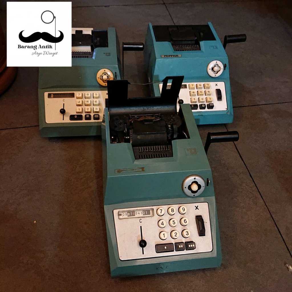 Mesin ketik Kasir Jadul