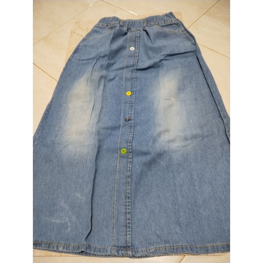 preloved sepatu skechers