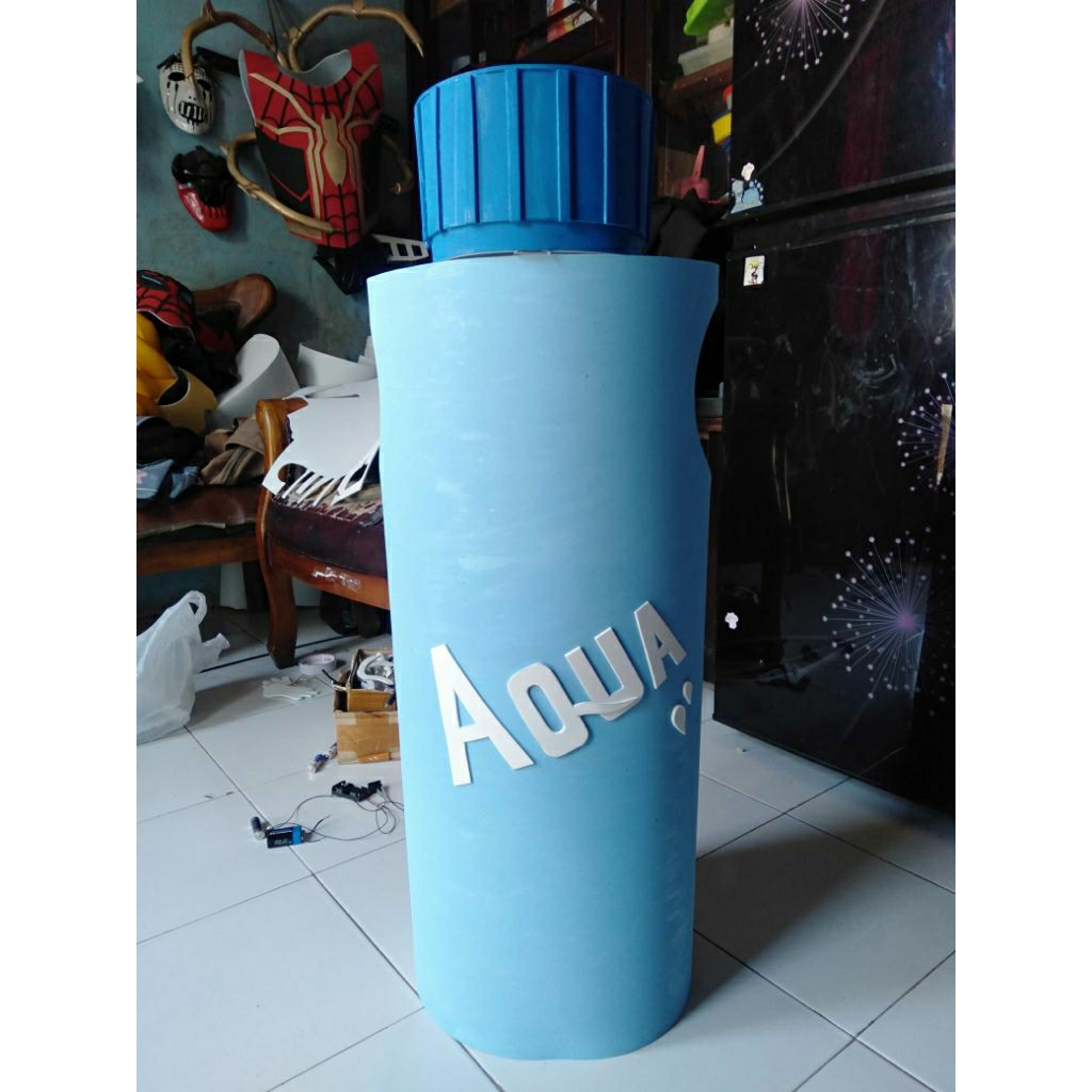 Cosplay Botol AQua