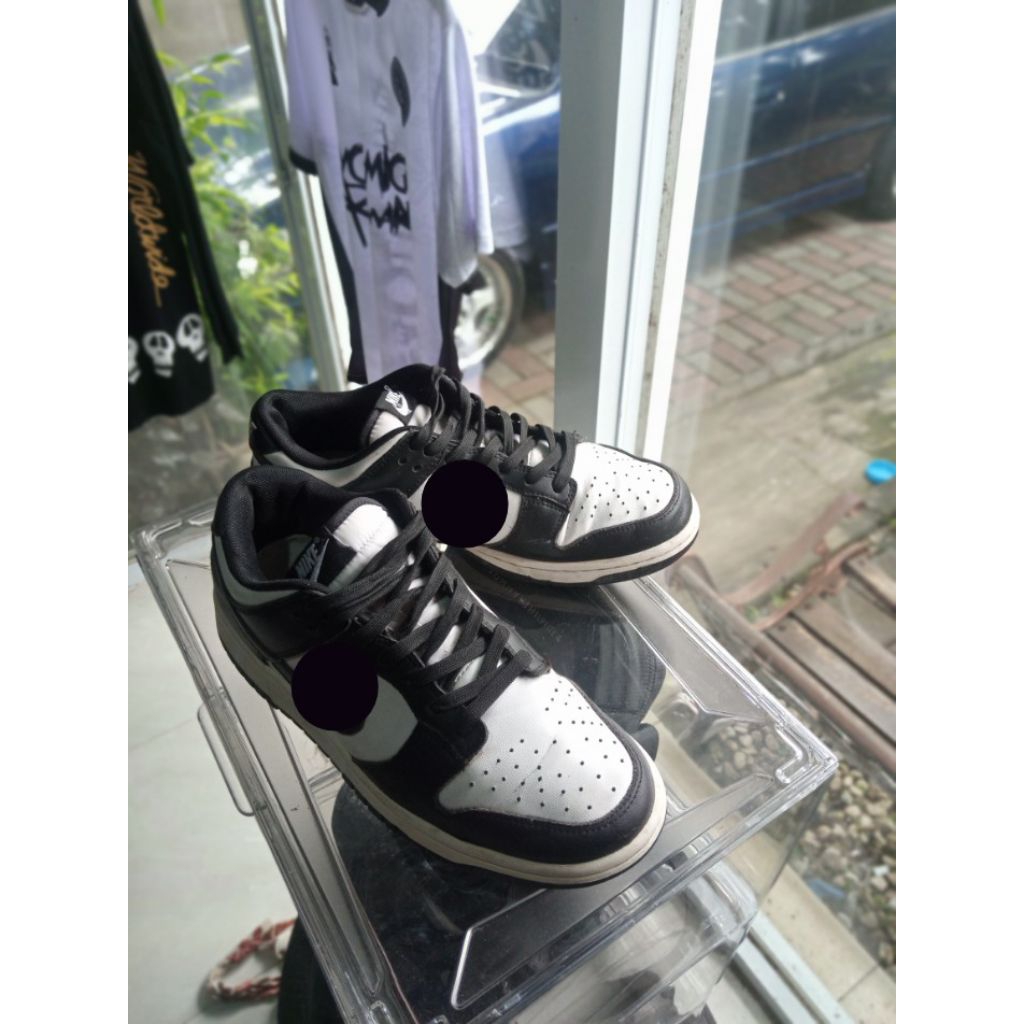 sepatu preloved n1k3 aj l0w panda size 42
