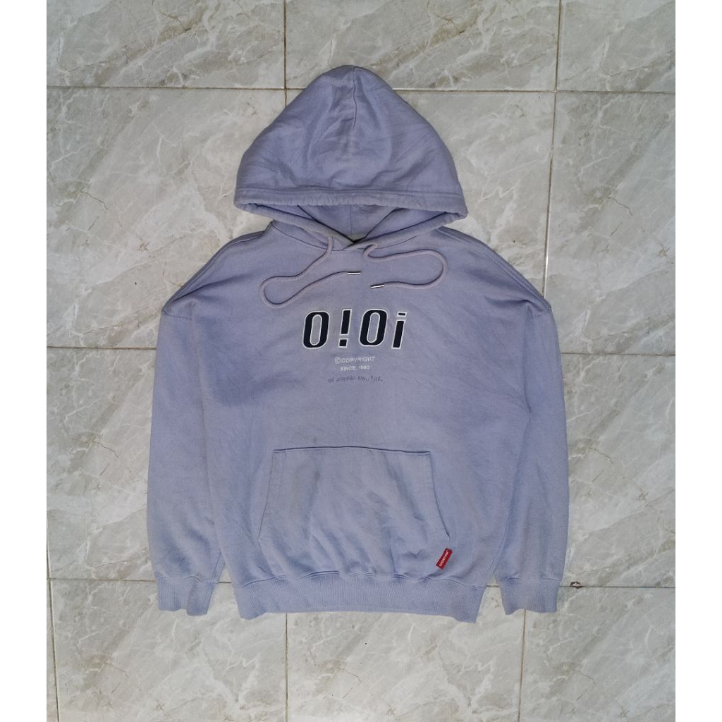 Hoodie Second Brand Unisex Oioi ( Sedikit Butuh Cuci )