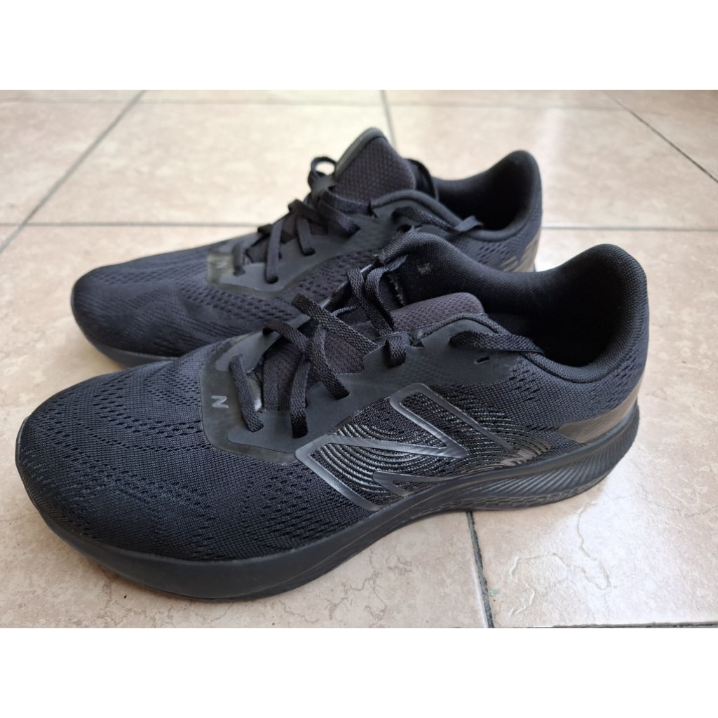 New Balance Fresh Foam Roav v2