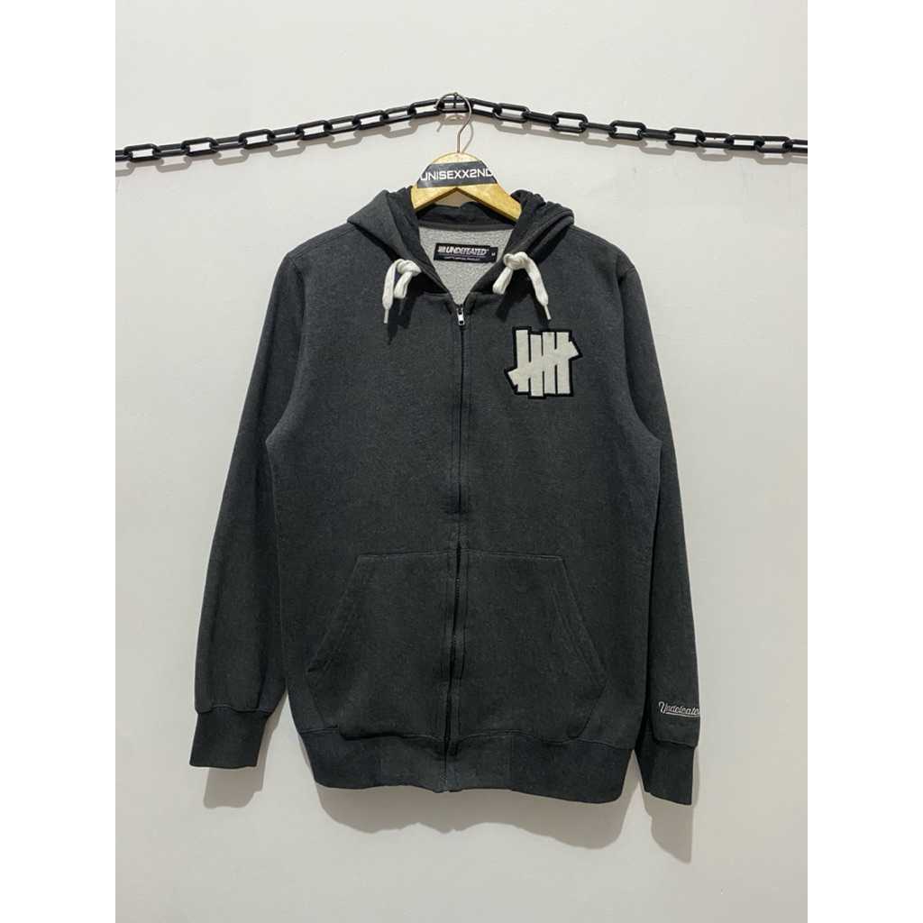 ZIP HOODIE UNDEFEATED