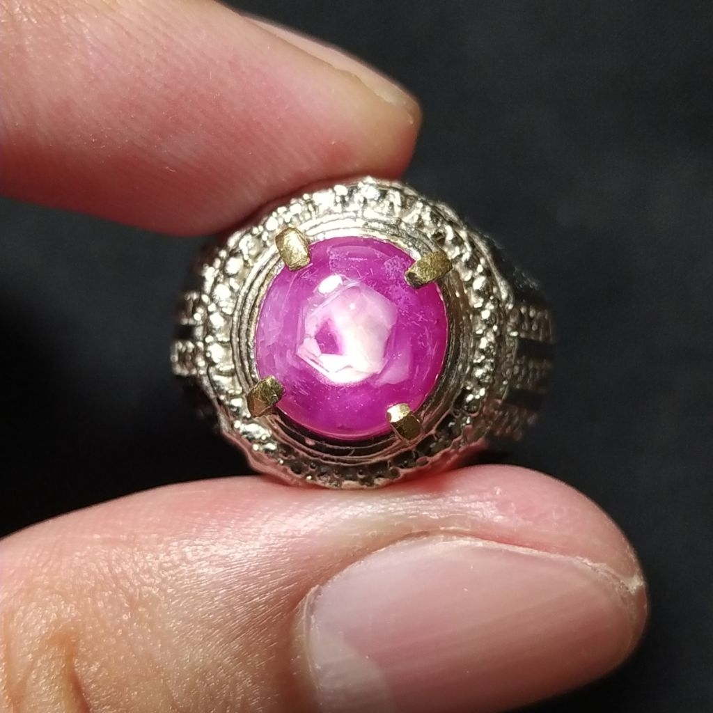 Natural ruby // ruby Mozambique // ruby Afrika // mirah windusara // windusara telaga ngembeng // se