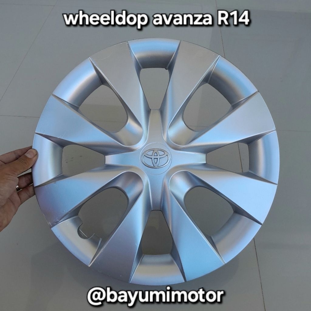 Dop roda dop velg toyota avanza R14 original