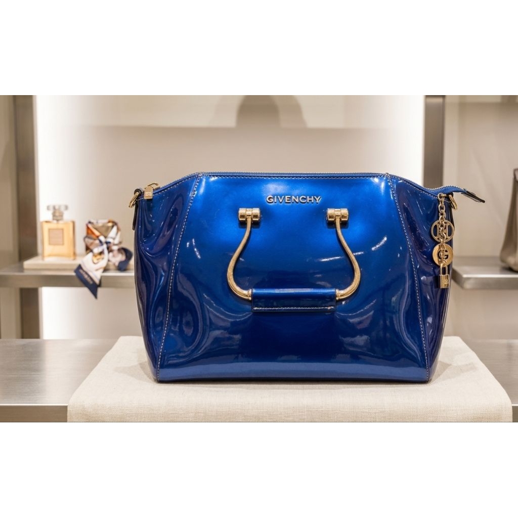 tas Givenchy preloved
