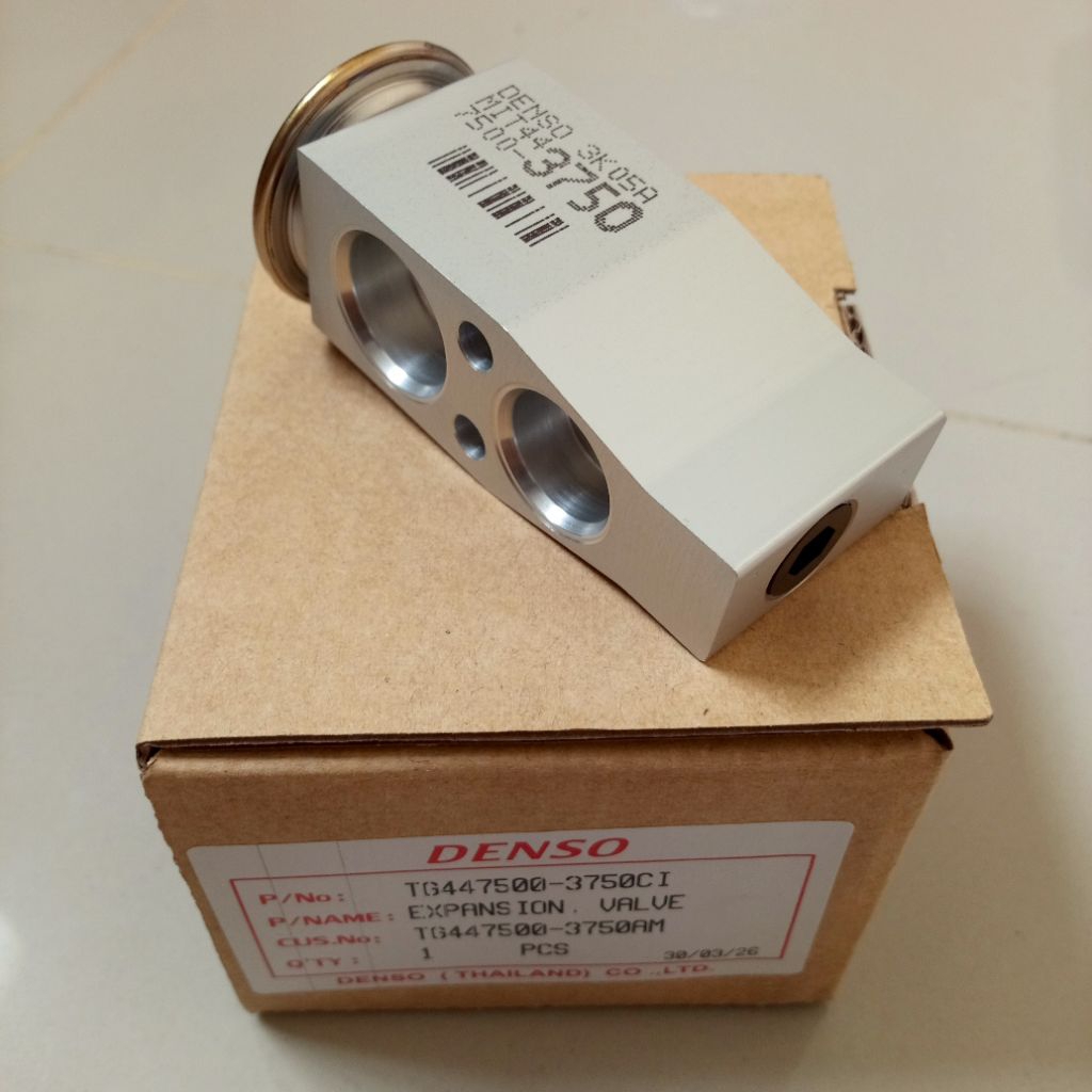 Expansion Valve Ekspansi Denso Original Untuk Mobil