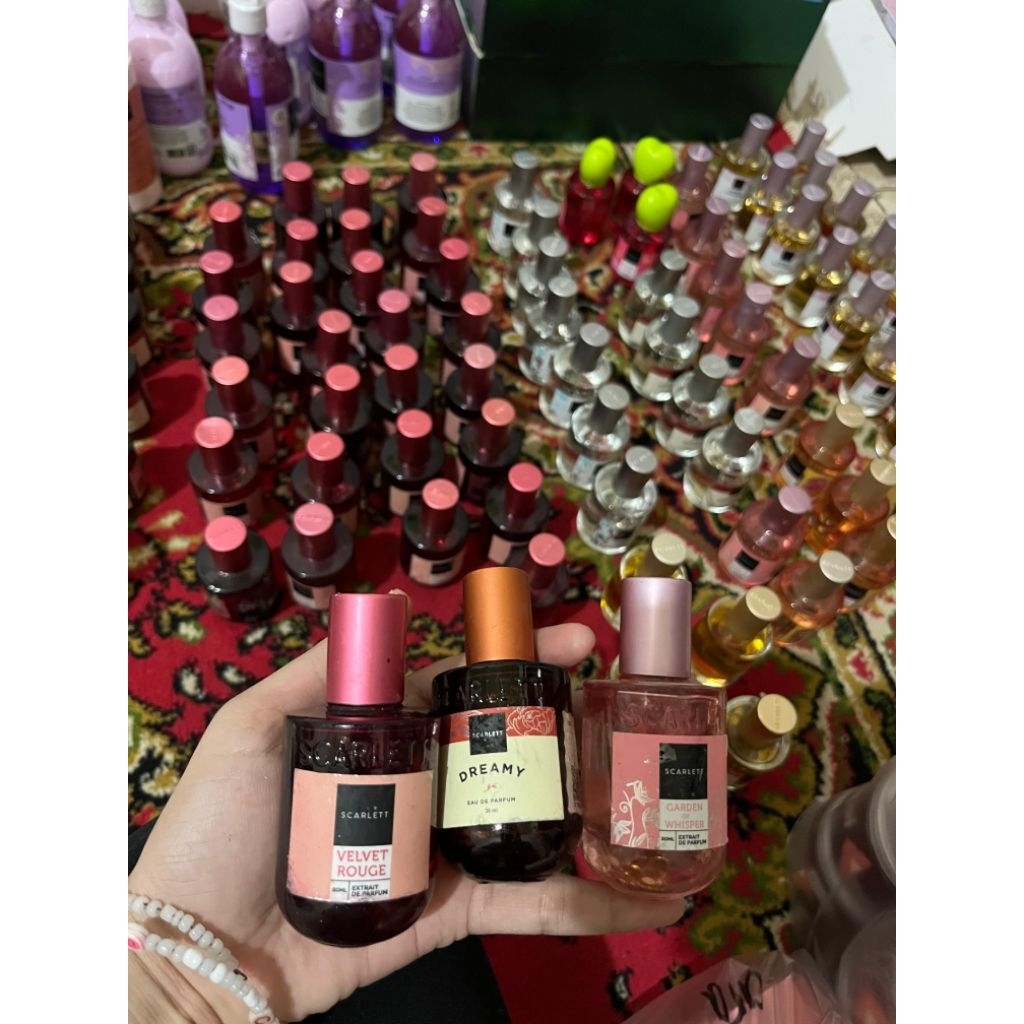 PARFUM SCARLETT NO DUS
