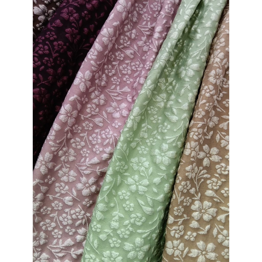kain fukuro jaguard motif bunga