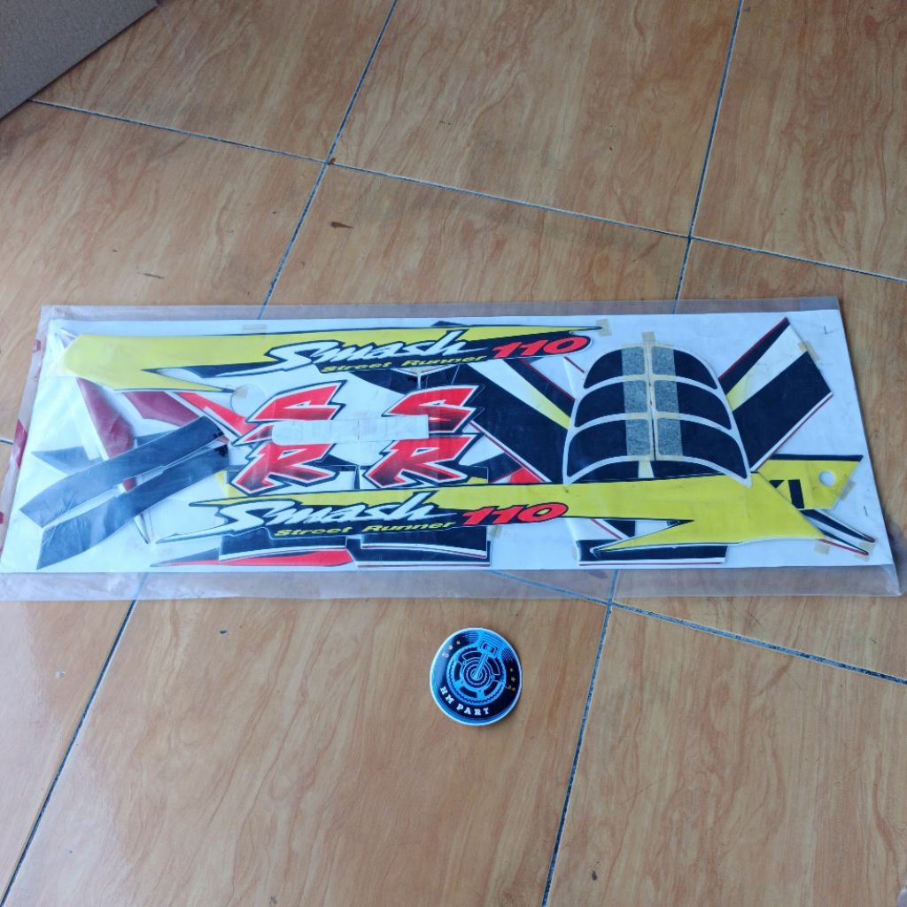 Striping sticker full body Suzuki New Smash SR merah hitam original SGP