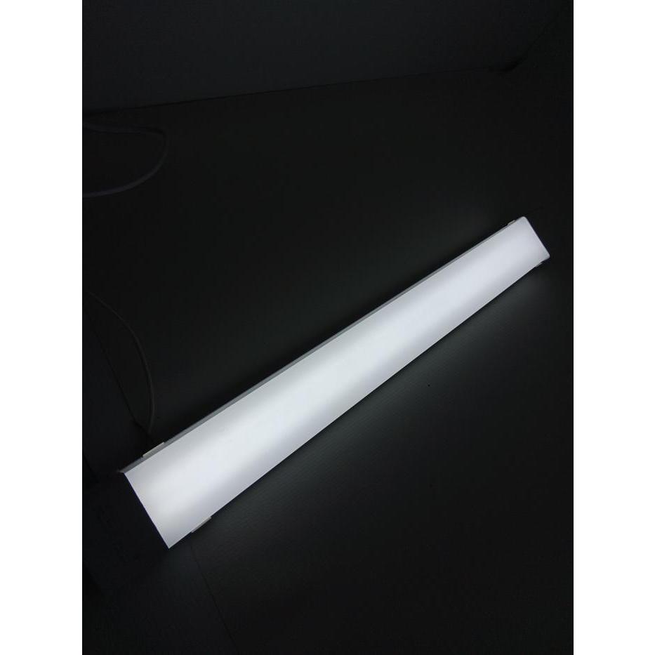 Lampu Dust Proof NAVIGATE Putih