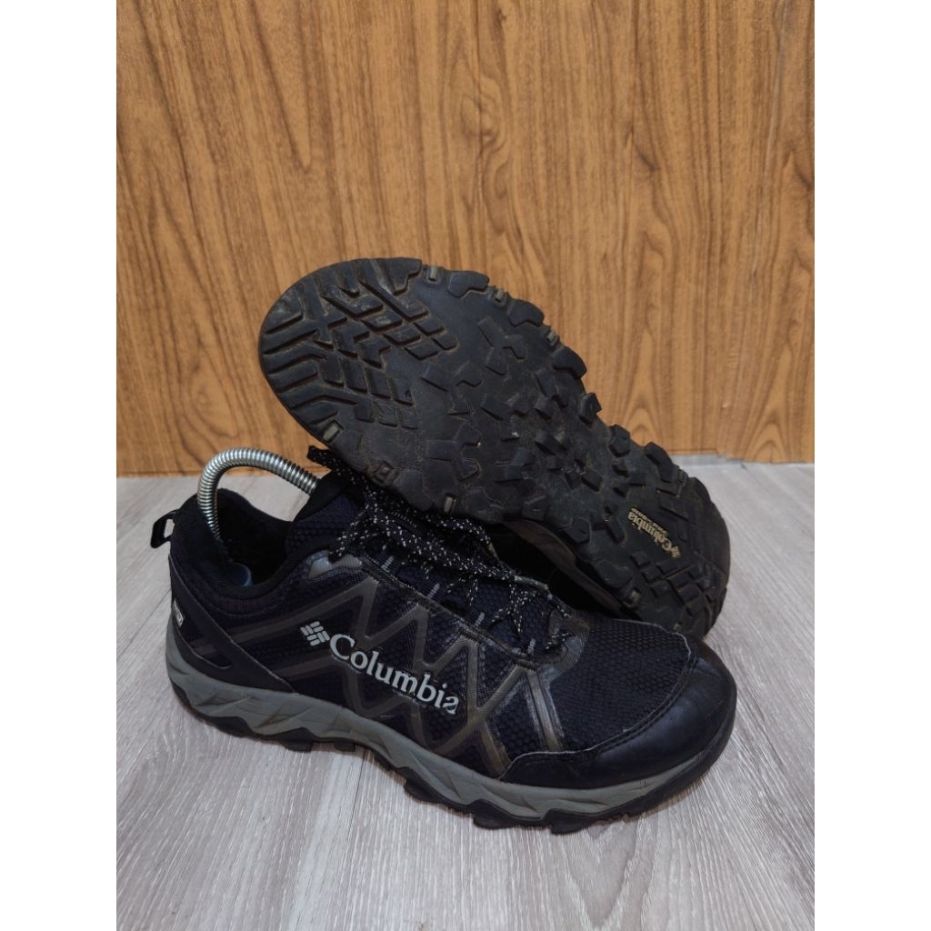 Sepatu Outdoor Columbia Out Dry Trail Run Size 41 Insole 26 cm