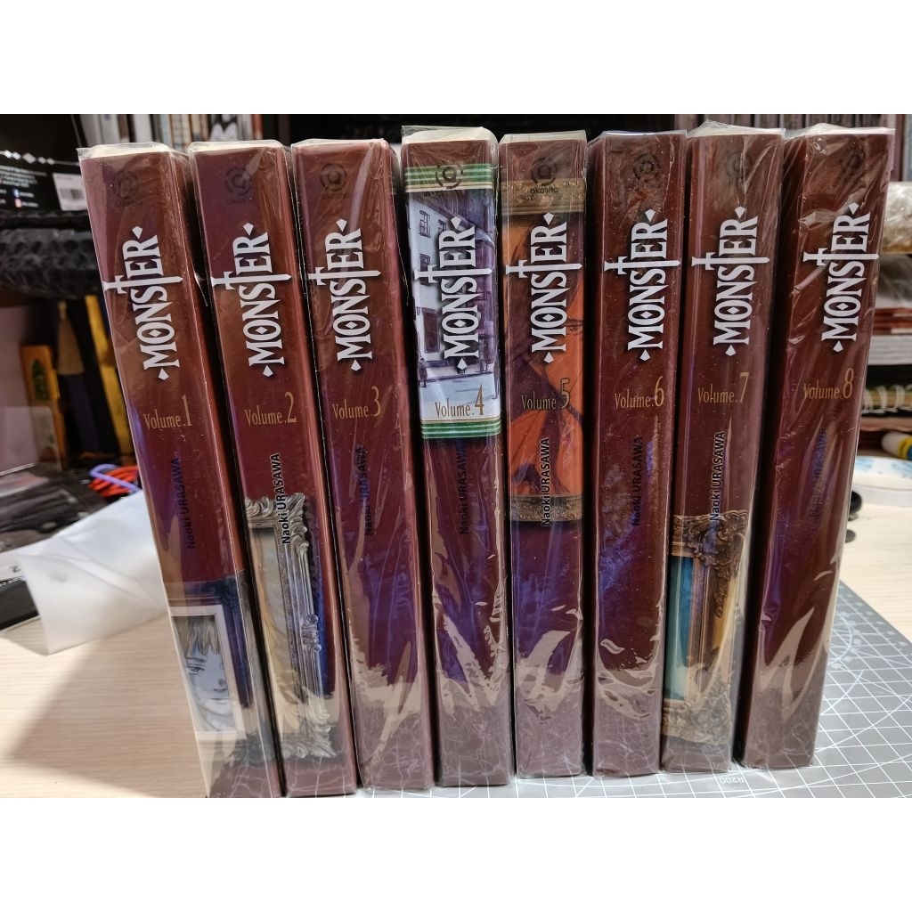 Komik Monster set vol 1-8 Kolpri