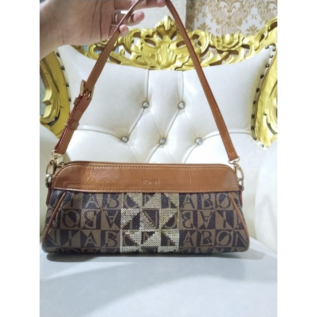 Tas BONIA bekas pemakaian, second seken preloved