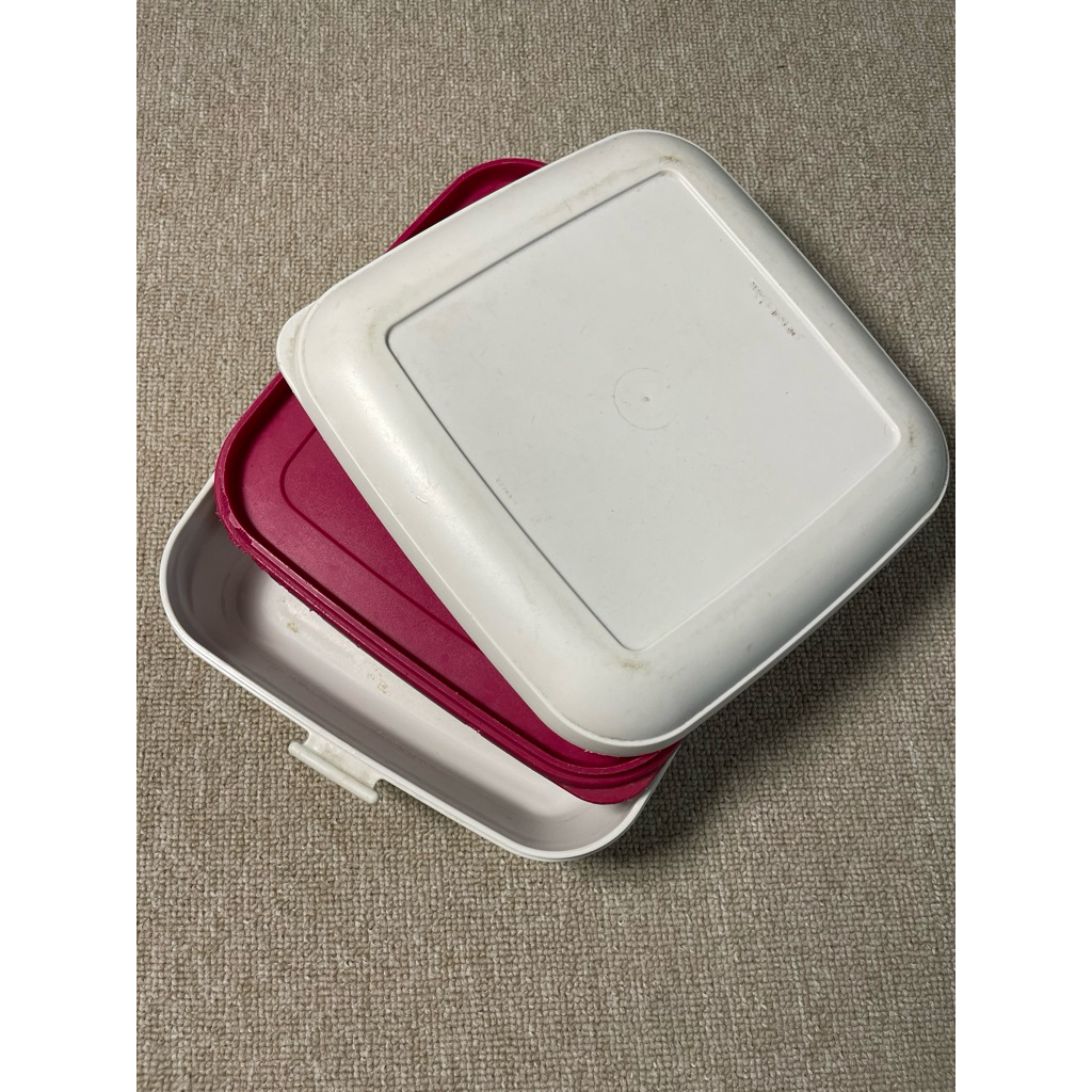 Preloved Tupperware Kotak Bekal Besar 1,6lt/ tupperware bekas second