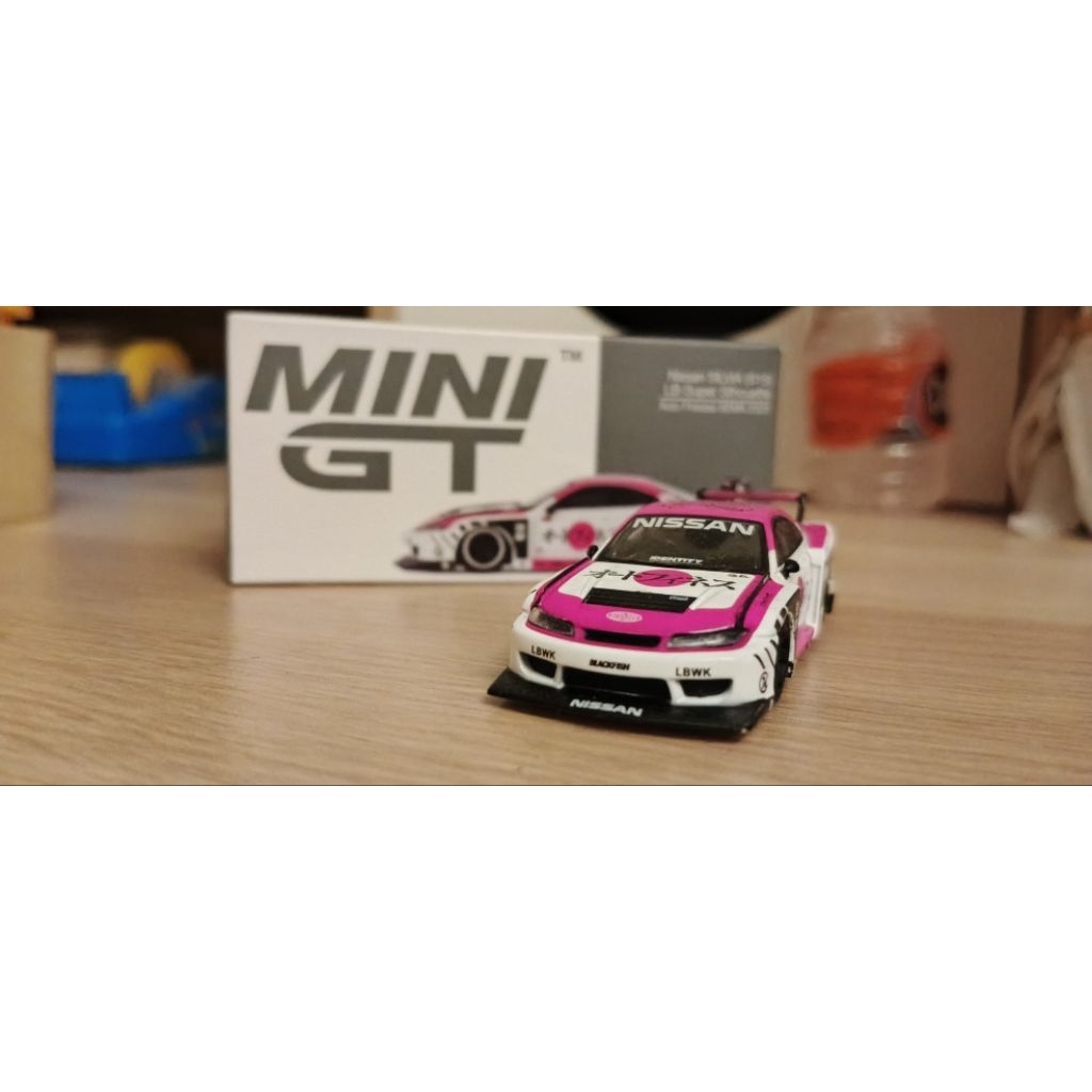 mini gt Nissan Silvia s15 lbwk , hotwheels Ferarri f40 , original model amg one , mini gt Cadillac v