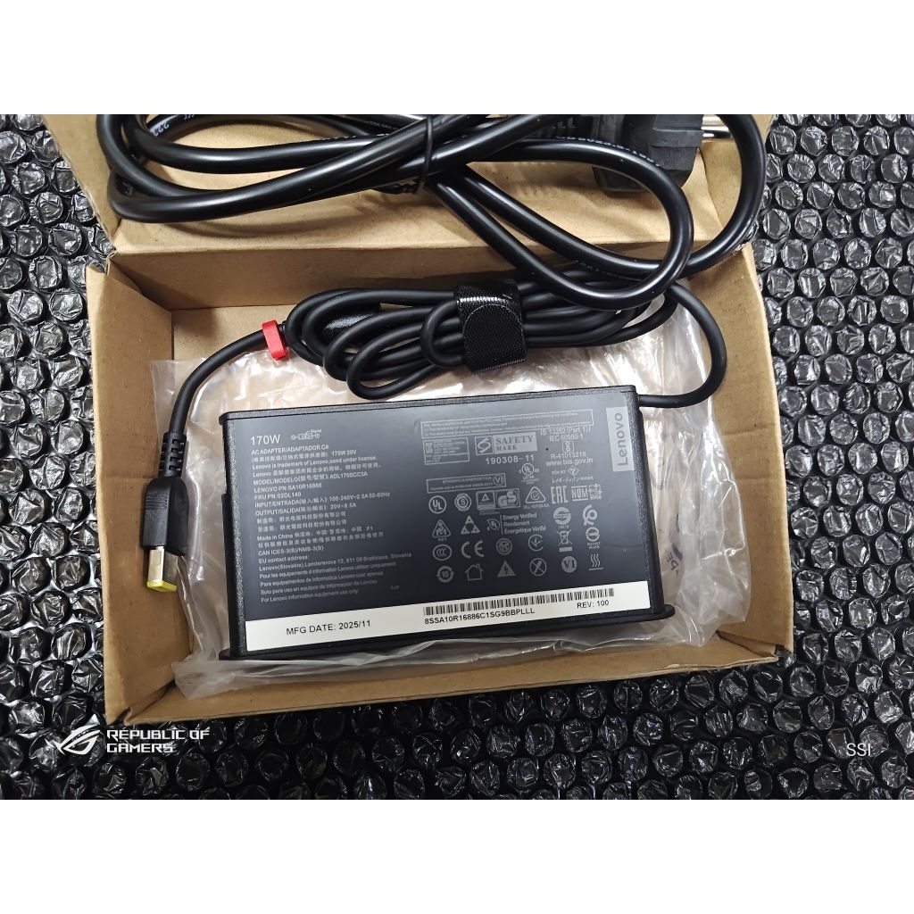 Adptor Charger LN THINKPAD P50, THINKPAD P70 MOBILE WORKSTATION, THINKPAD P71, THINKPAD Y910, THINKP