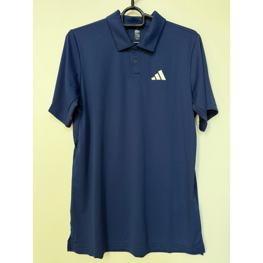 Adidas Tennis Club Climacool - Kemeja Polo Pria Warna Biru Tua dengan Logo Adidas di Dada