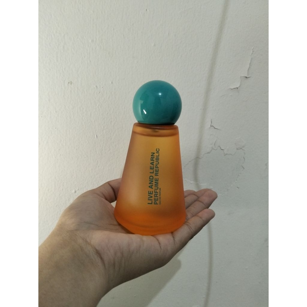 PRELOVED Perfume Republic Live and Learnd