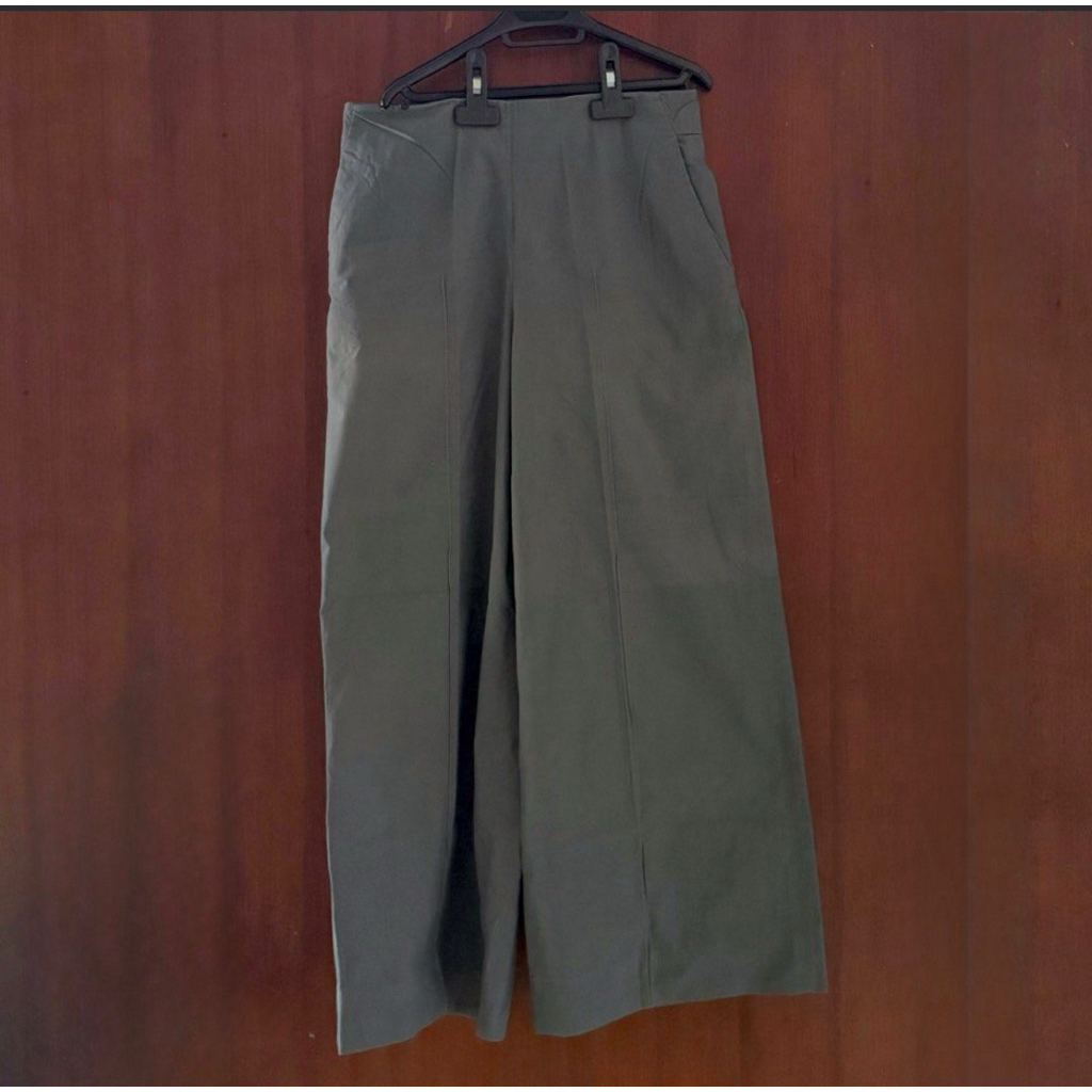 PRELOVED PANTS COS