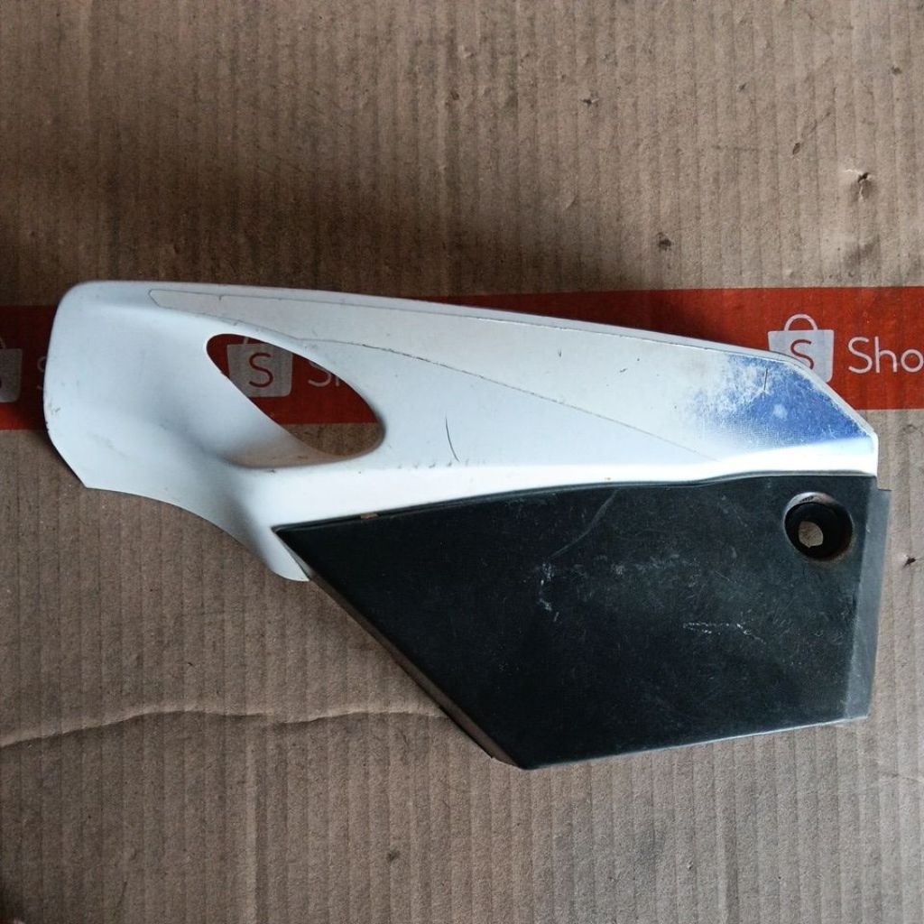 COVER BOX ACCU YAMAHA FIZR FULLCLUTH MARLBORO SECOND ORIGINAL COPOTAN TUTUP BOK AKI FIZ R CALTEX