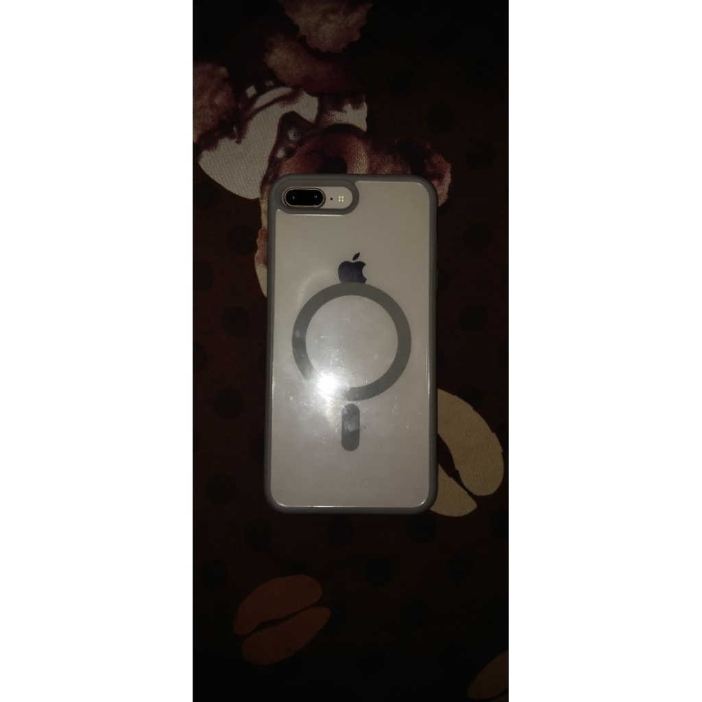 iphone 8+ 64gb
