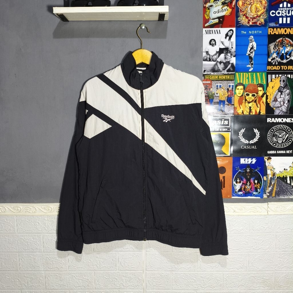 WINDBREAKER REEBOK BIG LOGO