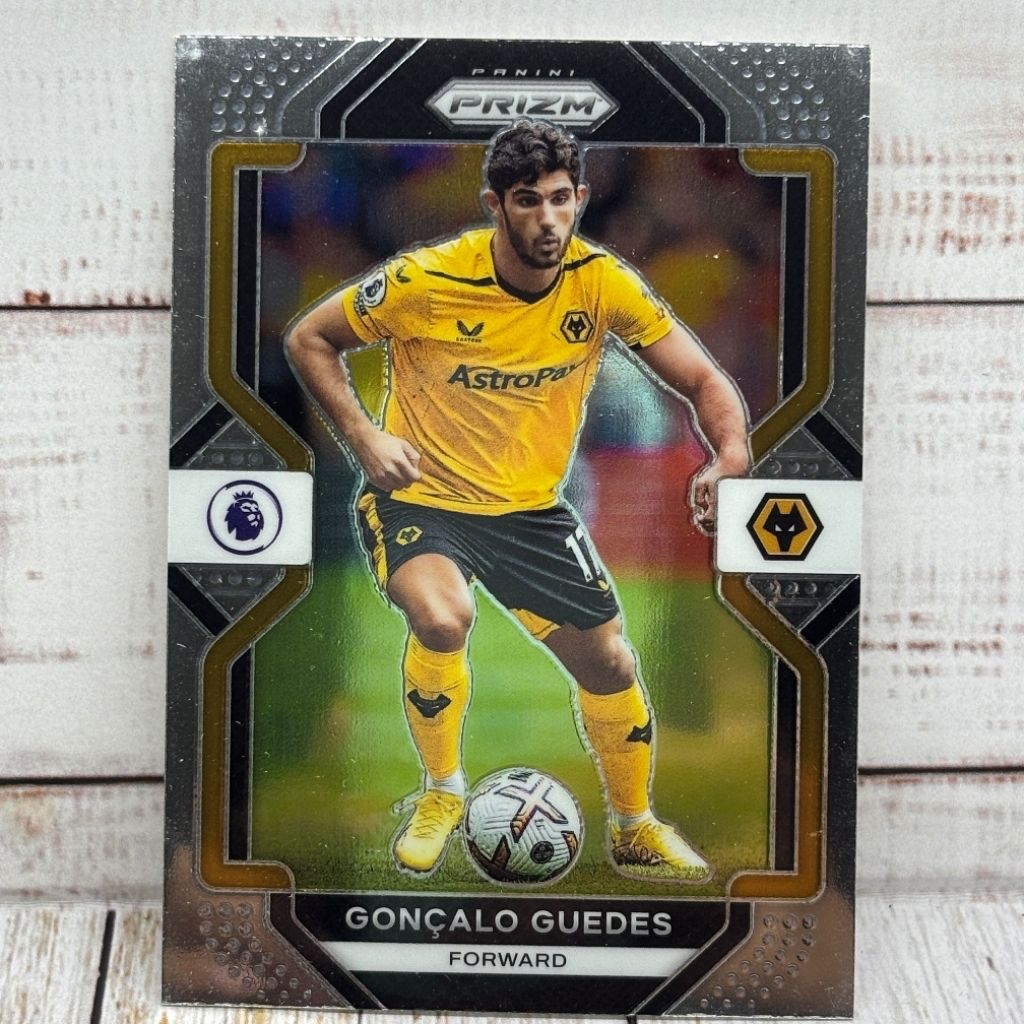 Kartu Bola Guedes Wolverhampton Panini Prizm Original
