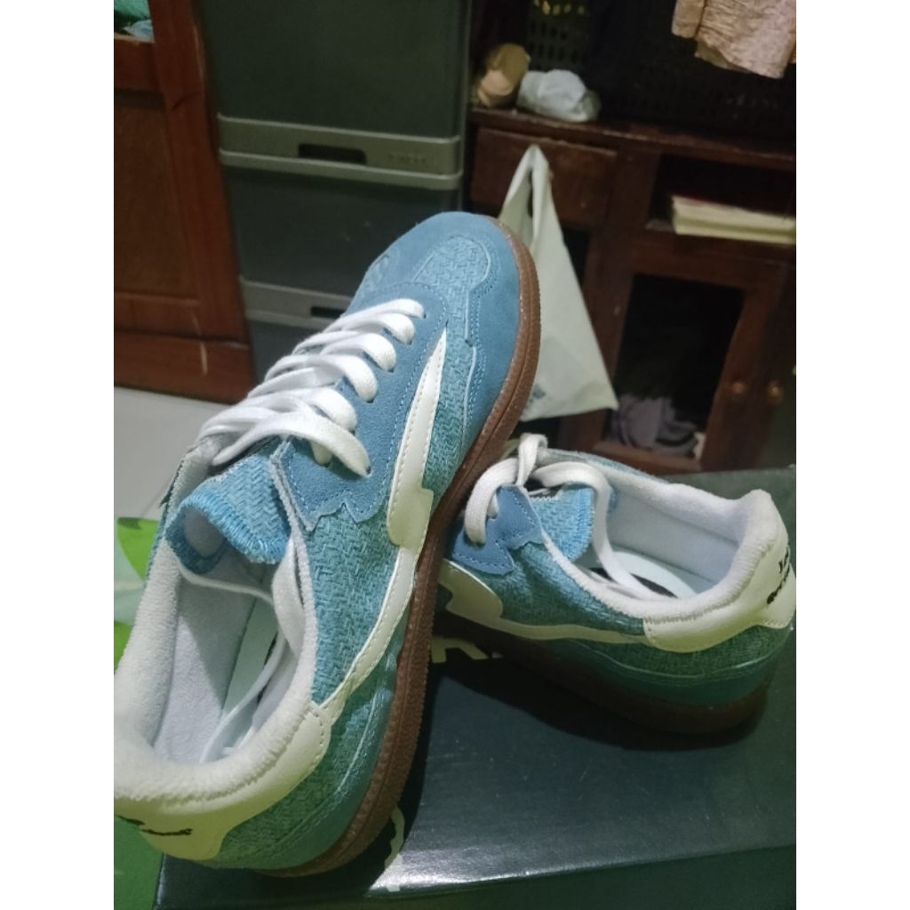 preloved sepatu raingel