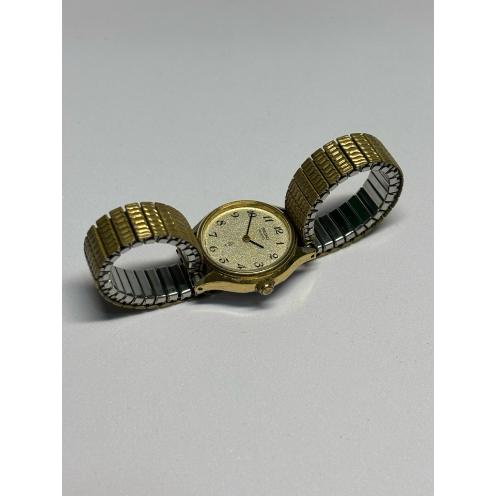 Jam Seiko Chariot Lady Gold