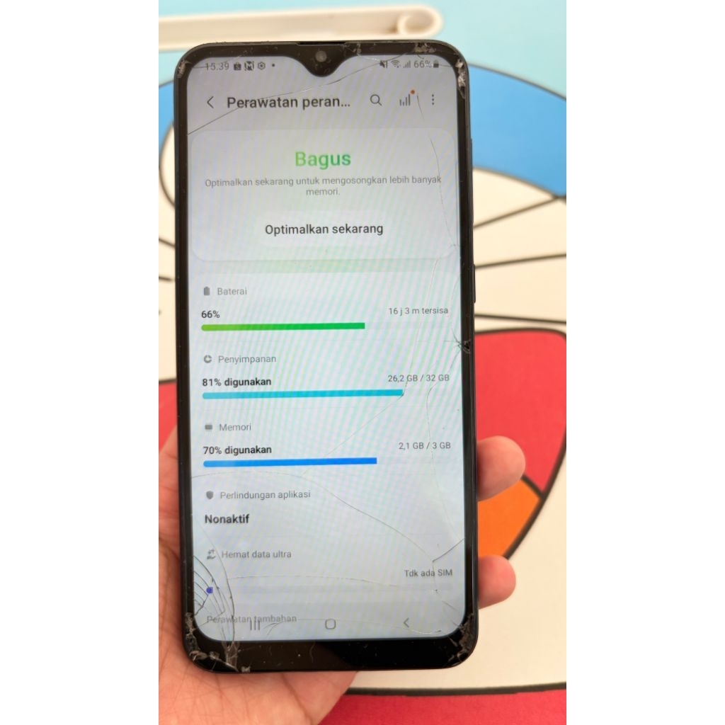 Samsung A20 minus LCD Retak (baca deskrip)