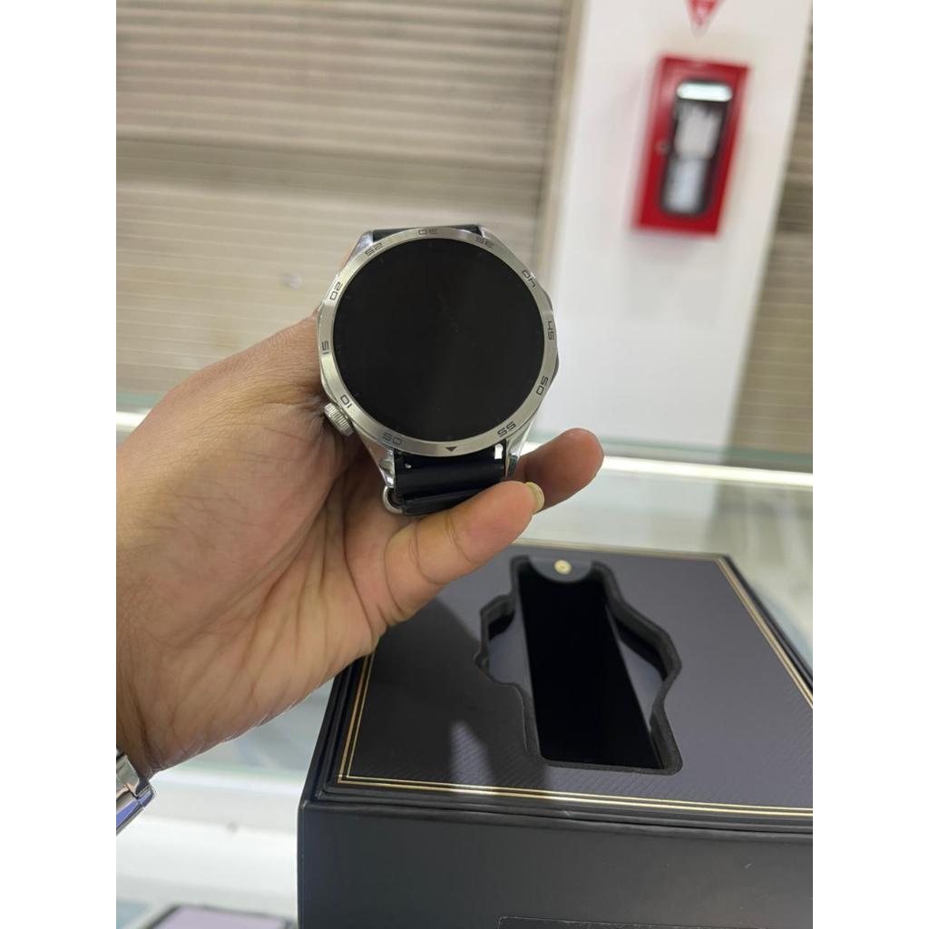 Smartwatch huawei gt 4  second mulus