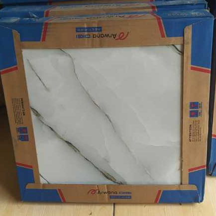Keramik Arwana 40x40 Guernica Grey - Kilat cutting