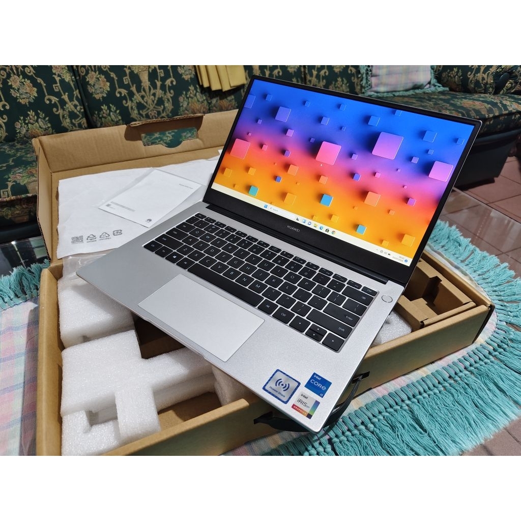 laptop huawei matebook d14 core i5 1155g7 8/512 fhd ips like new