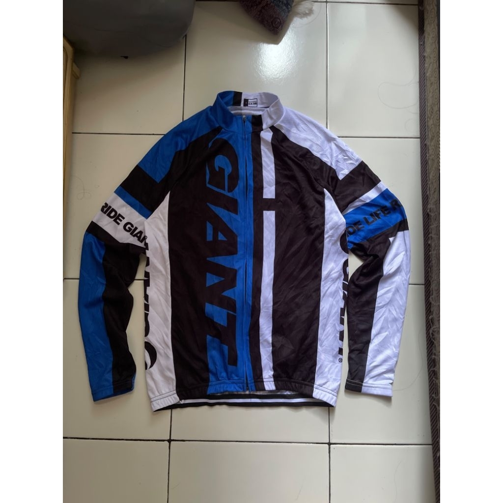 Jersey Sepeda Giant