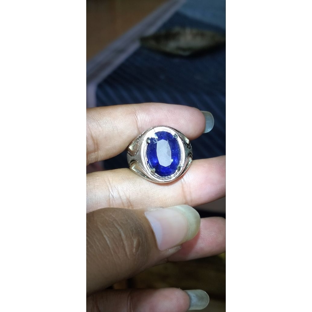 ROYAL BLUE SAFIR