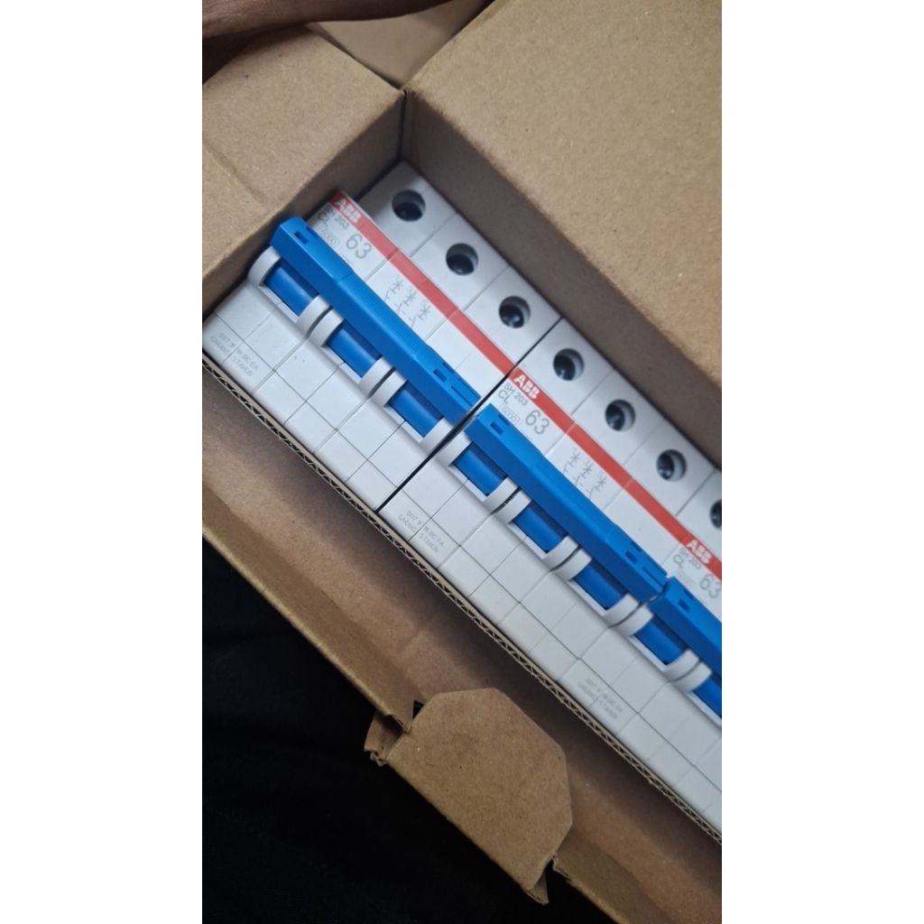 MCB 63 AMPERE 3 PHASHE ORIGINAL PLN