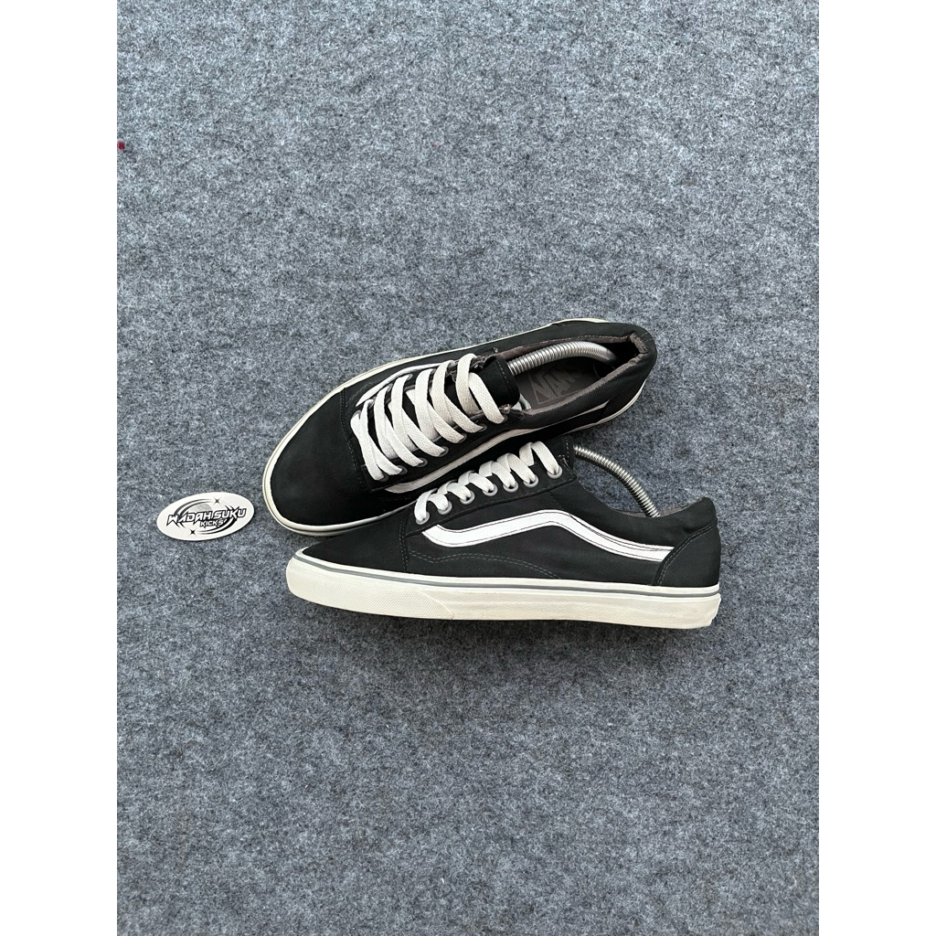 Vans Old Skool Black White Size 42 | Second Original Good Condition