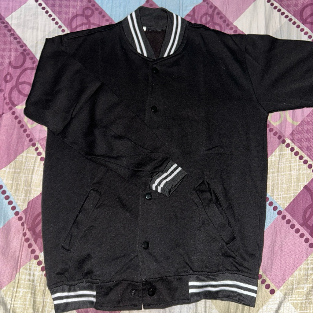 Baseball Jacket / Varsity Polos Hitam