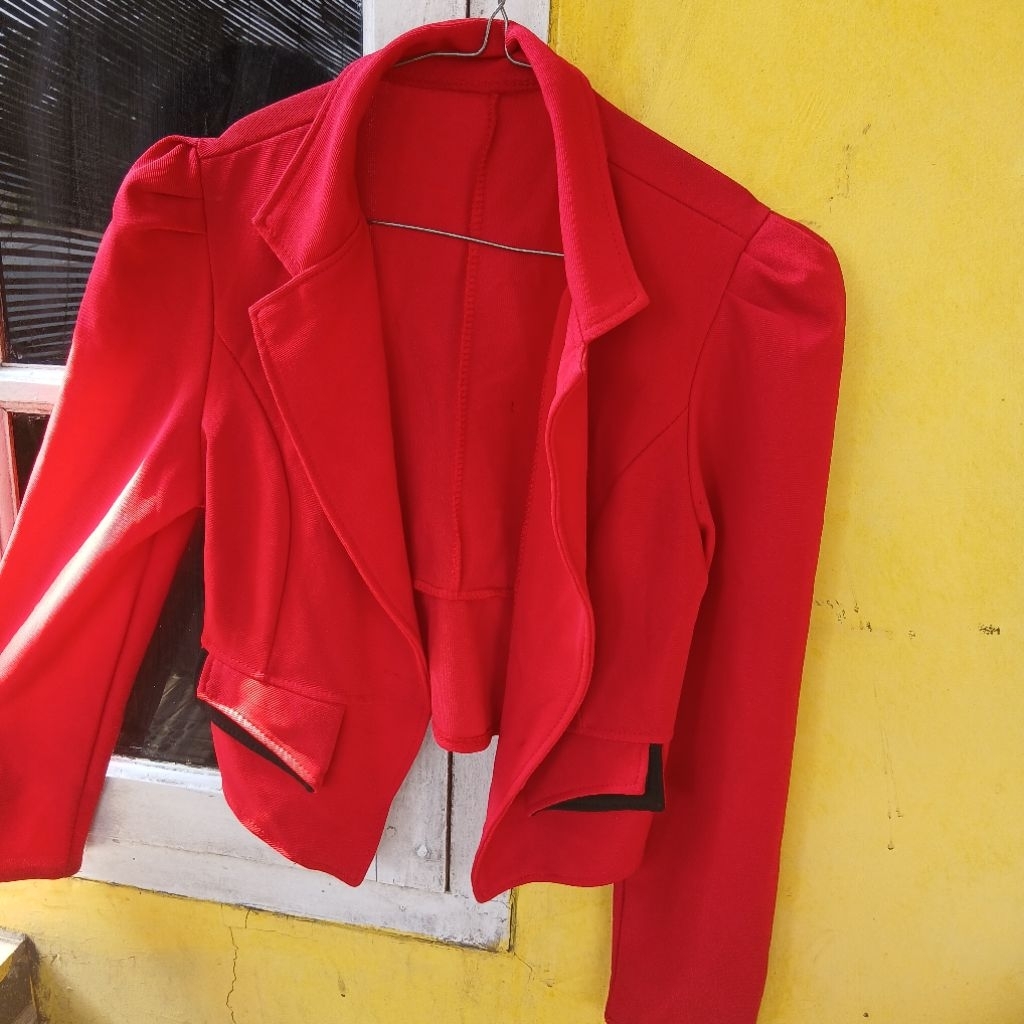 PRELOVED: BLAZER MERAH