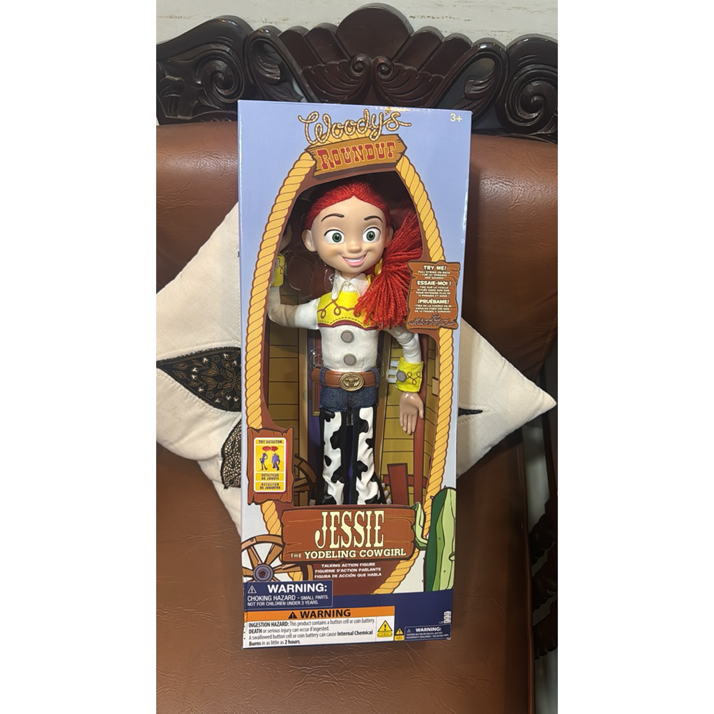Pelunasna Jessie Disney Store